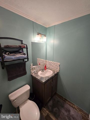 230 EISENHOWER AVE, Williamstown, NJ 08094