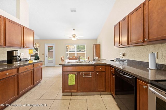 8053 Timberlake Avenue, Spring Hill, FL 34606