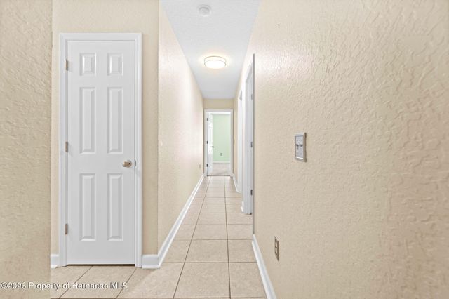 8053 Timberlake Avenue, Spring Hill, FL 34606
