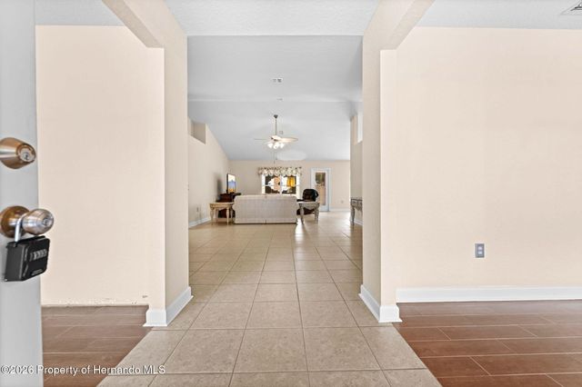 8053 Timberlake Avenue, Spring Hill, FL 34606