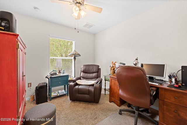 8053 Timberlake Avenue, Spring Hill, FL 34606
