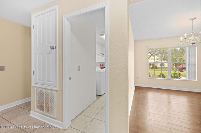 8053 Timberlake Avenue, Spring Hill, FL 34606