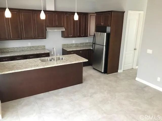 1810 Pomona Avenue, Costa Mesa, CA 92627