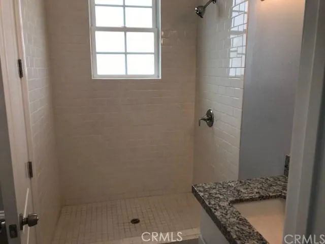 1810 Pomona Avenue, Costa Mesa, CA 92627