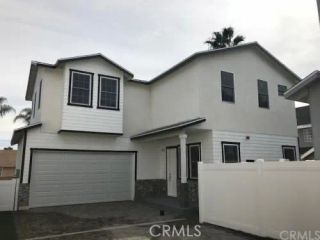 1810 Pomona Avenue, Costa Mesa, CA 92627