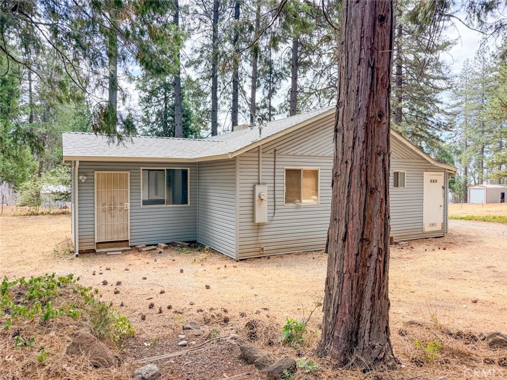 Image 3 of property listing at 9803 Cohasset Road, Chico, CA 95973