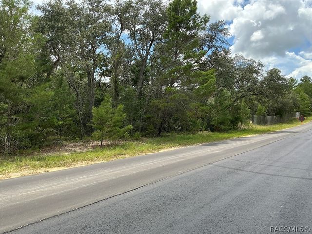 5054 W Deputy Drive, Beverly Hills, FL 34465