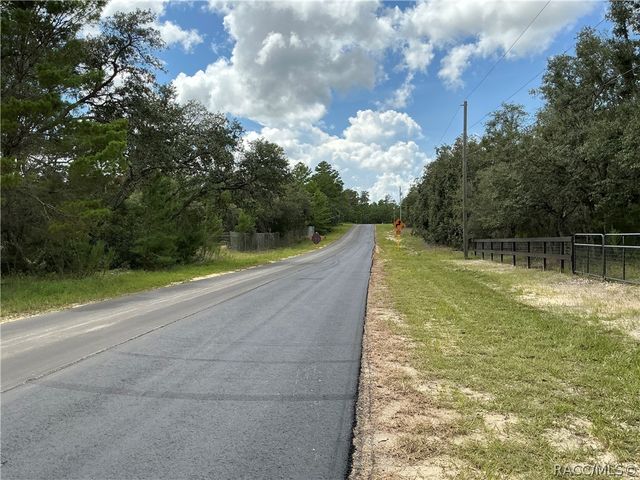 5054 W Deputy Drive, Beverly Hills, FL 34465