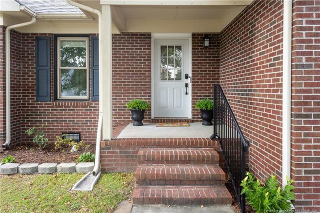 6318 Streeter Drive, Hope Mills, NC 28348