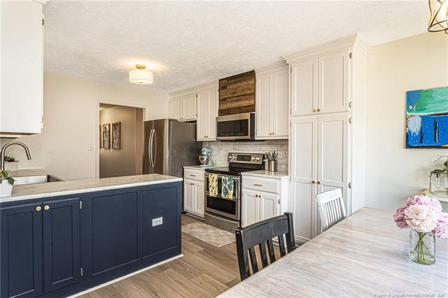 6318 Streeter Drive, Hope Mills, NC 28348