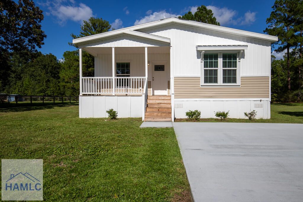 660 North Macon Street, Ludowici, GA 31316