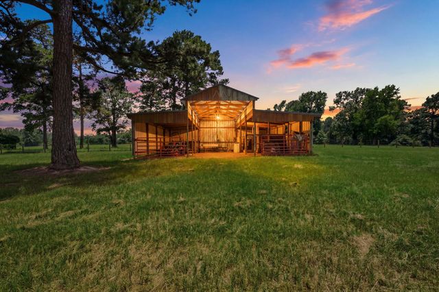 1708 Fm 1002 S, Big Sandy, TX 75755
