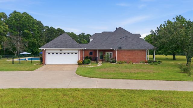 1708 Fm 1002 S, Big Sandy, TX 75755