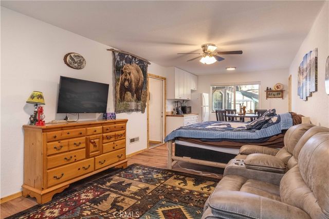 889 Rd Mcalister Road, Big Bear, CA 92314