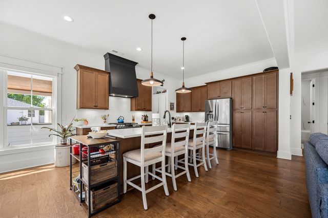 406 Minerva Dr, Murfreesboro, TN 37130