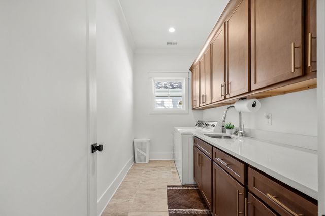 406 Minerva Dr, Murfreesboro, TN 37130
