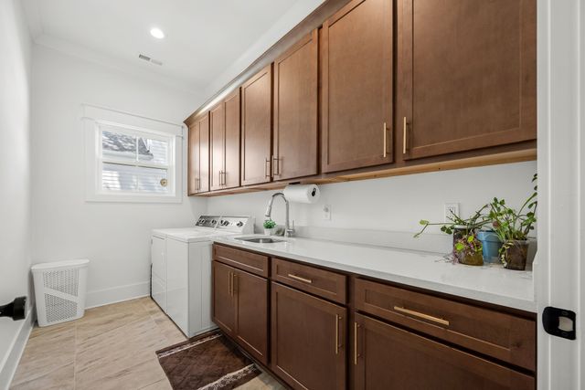 406 Minerva Dr, Murfreesboro, TN 37130