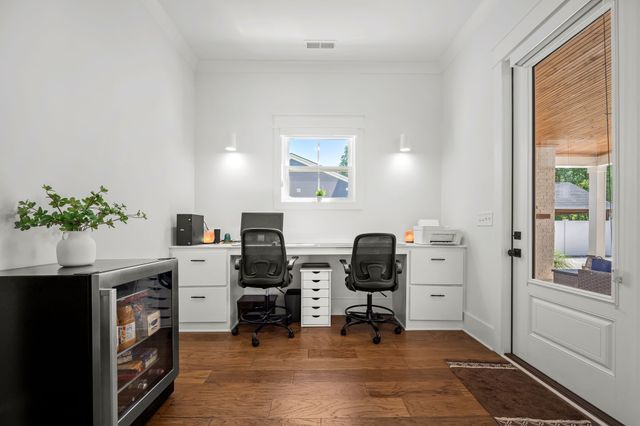 406 Minerva Dr, Murfreesboro, TN 37130
