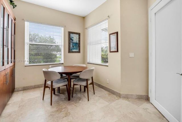 19301 Seneca Avenue, Weston, FL 33332