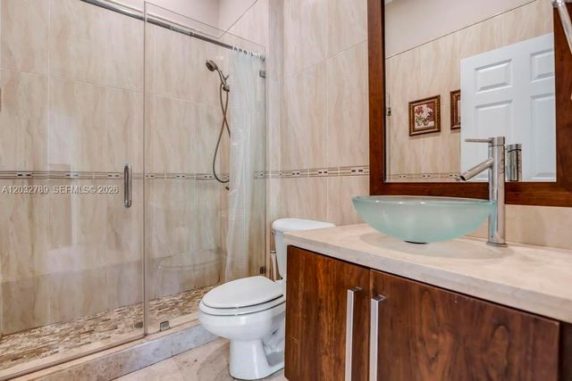 19301 Seneca Avenue, Weston, FL 33332