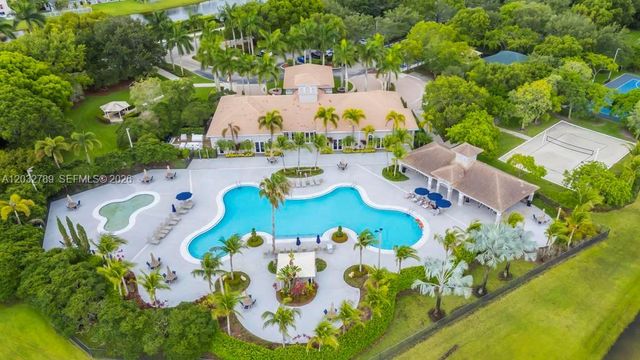 19301 Seneca Avenue, Weston, FL 33332