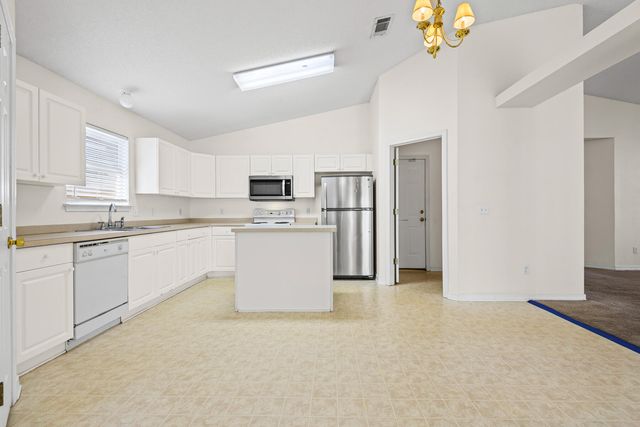 9523 Parker Place Drive, Navarre, FL 32566