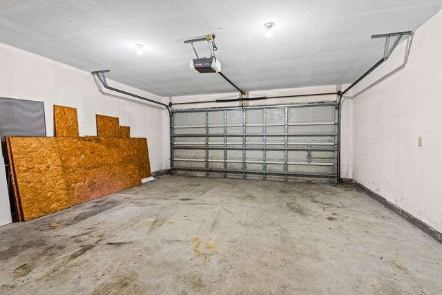 9523 Parker Place Drive, Navarre, FL 32566