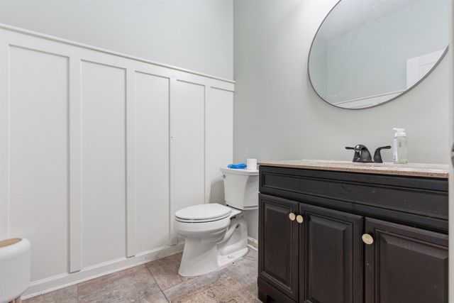 915 CLIFFTVIEW RD, Bolivar, TN 38008