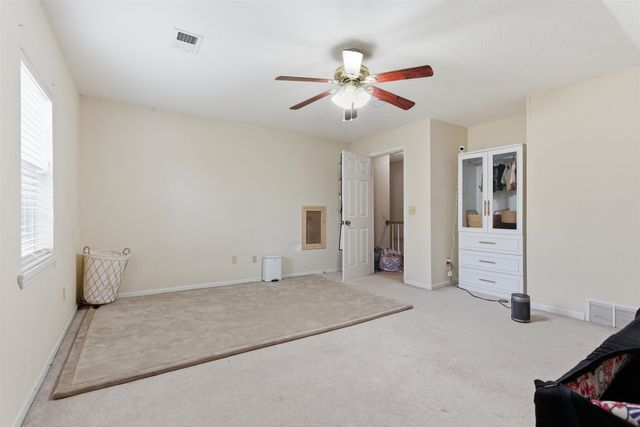 915 CLIFFTVIEW RD, Bolivar, TN 38008