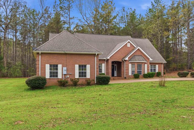 915 CLIFFTVIEW RD, Bolivar, TN 38008