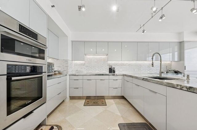 1400 S Ocean Boulevard 1004, Boca Raton, FL 33432