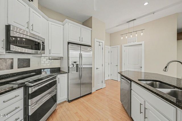 300 Finsbury Street Apt 306, Durham, NC 27703