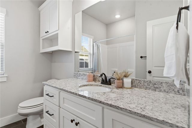 1266 Cassia Street, Tontitown, AR 72762