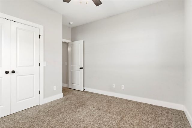 1266 Cassia Street, Tontitown, AR 72762