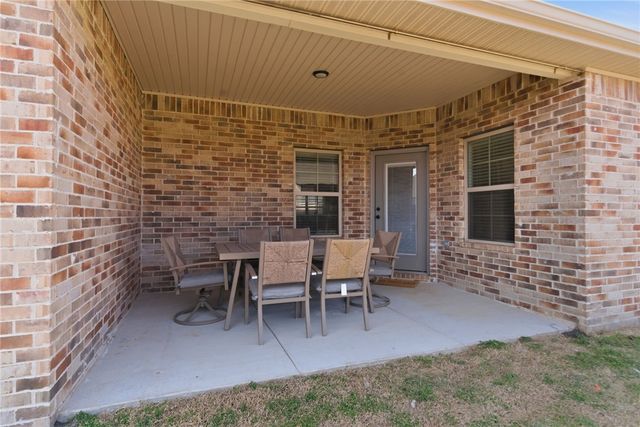 1266 Cassia Street, Tontitown, AR 72762