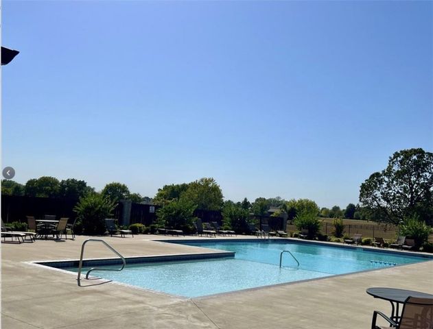 1266 Cassia Street, Tontitown, AR 72762