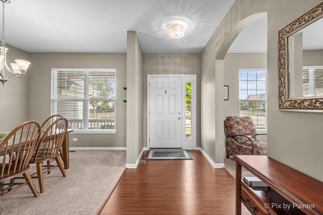 9743 Rainsford Drive, Huntley, IL 60142
