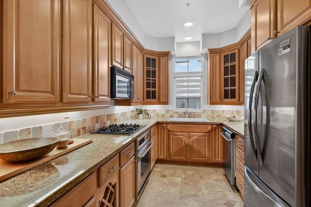 484 Gabilan Street, Los Altos, CA 94022