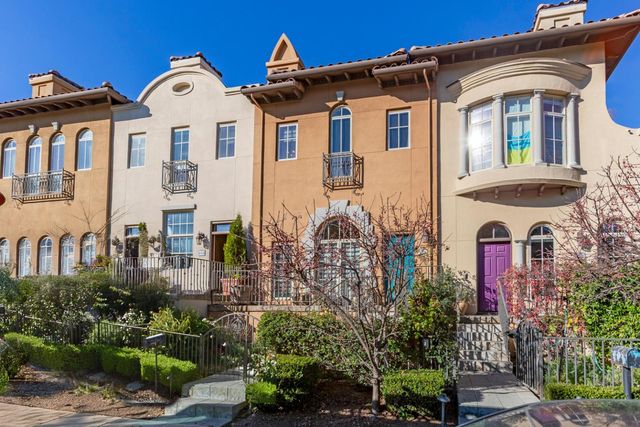 484 Gabilan Street, Los Altos, CA 94022