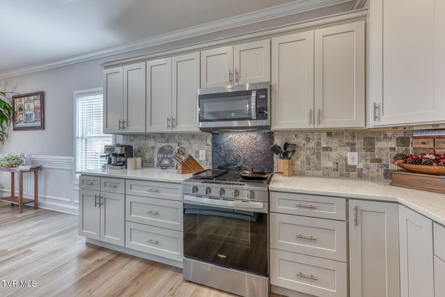 120 Ervin Loop, Erwin, TN 37650