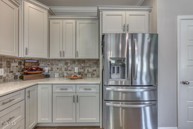 120 Ervin Loop, Erwin, TN 37650
