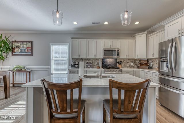 120 Ervin Loop, Erwin, TN 37650