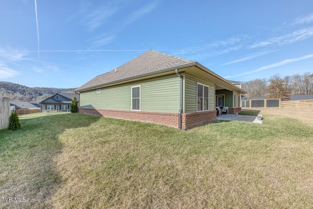 120 Ervin Loop, Erwin, TN 37650
