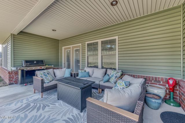 120 Ervin Loop, Erwin, TN 37650