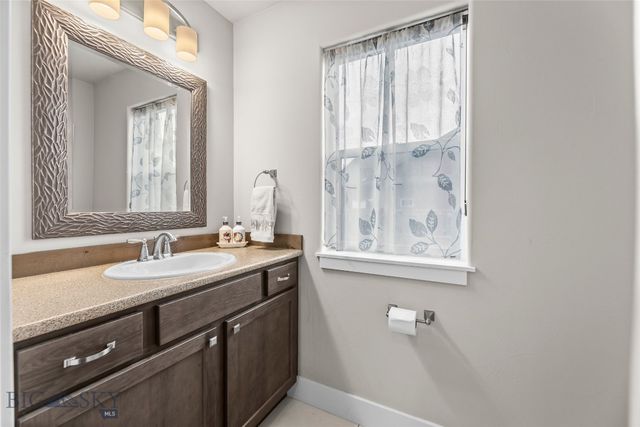 1613 Drummond Boulevard, Belgrade, MT 59714