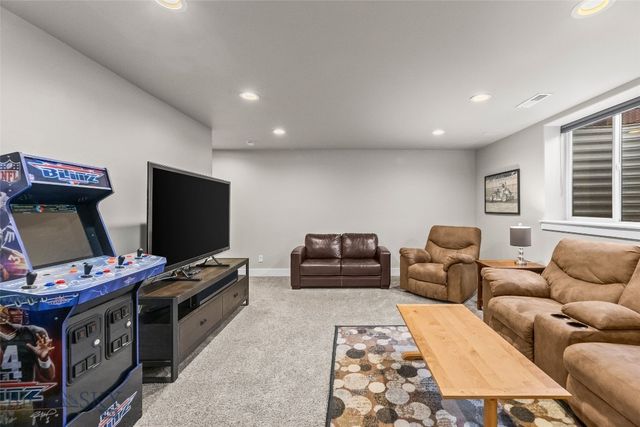 1613 Drummond Boulevard, Belgrade, MT 59714