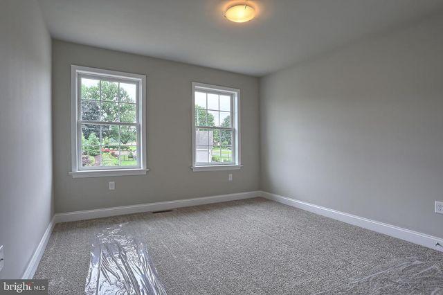03 STARLIGHT LANE, Lebanon, PA 17046
