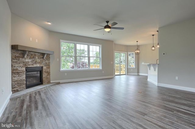 03 STARLIGHT LANE, Lebanon, PA 17046