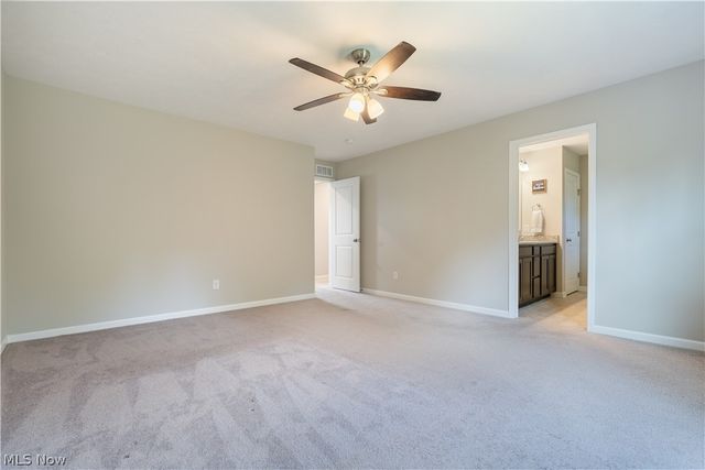 1720 Cobham Lane, Wadsworth, OH 44281