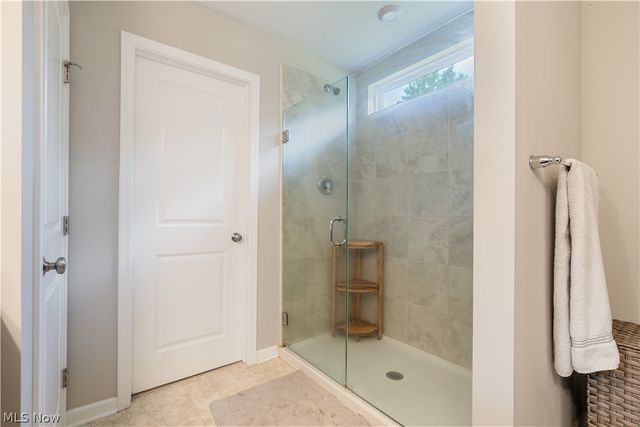 1720 Cobham Lane, Wadsworth, OH 44281